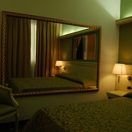 Hm Motelhotel Castellazzo Bormida Dış mekan fotoğraf