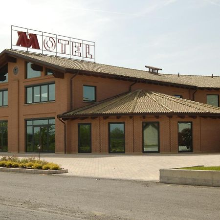 Hm Motelhotel Castellazzo Bormida Dış mekan fotoğraf