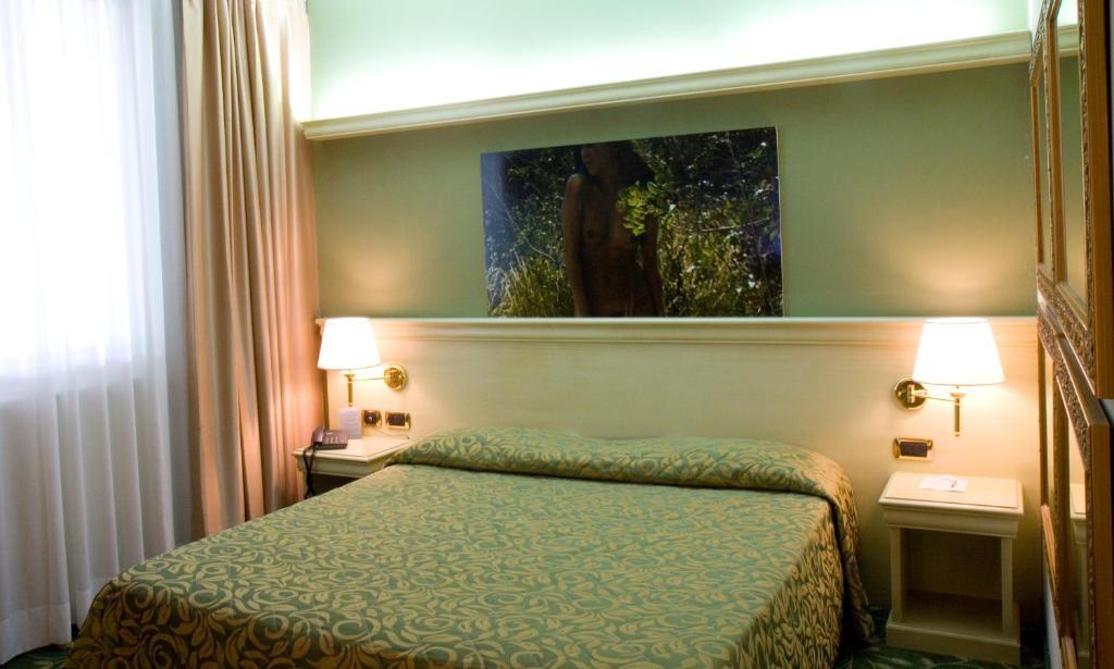 Hm Motelhotel Castellazzo Bormida Oda fotoğraf