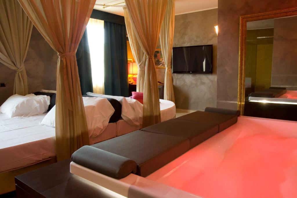 Hm Motelhotel Castellazzo Bormida Oda fotoğraf